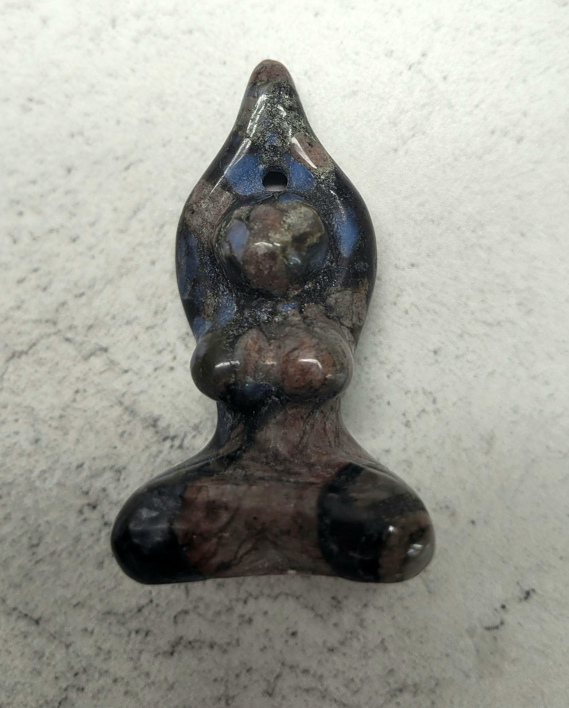 Goddess carving 5cm - Rhyolite image