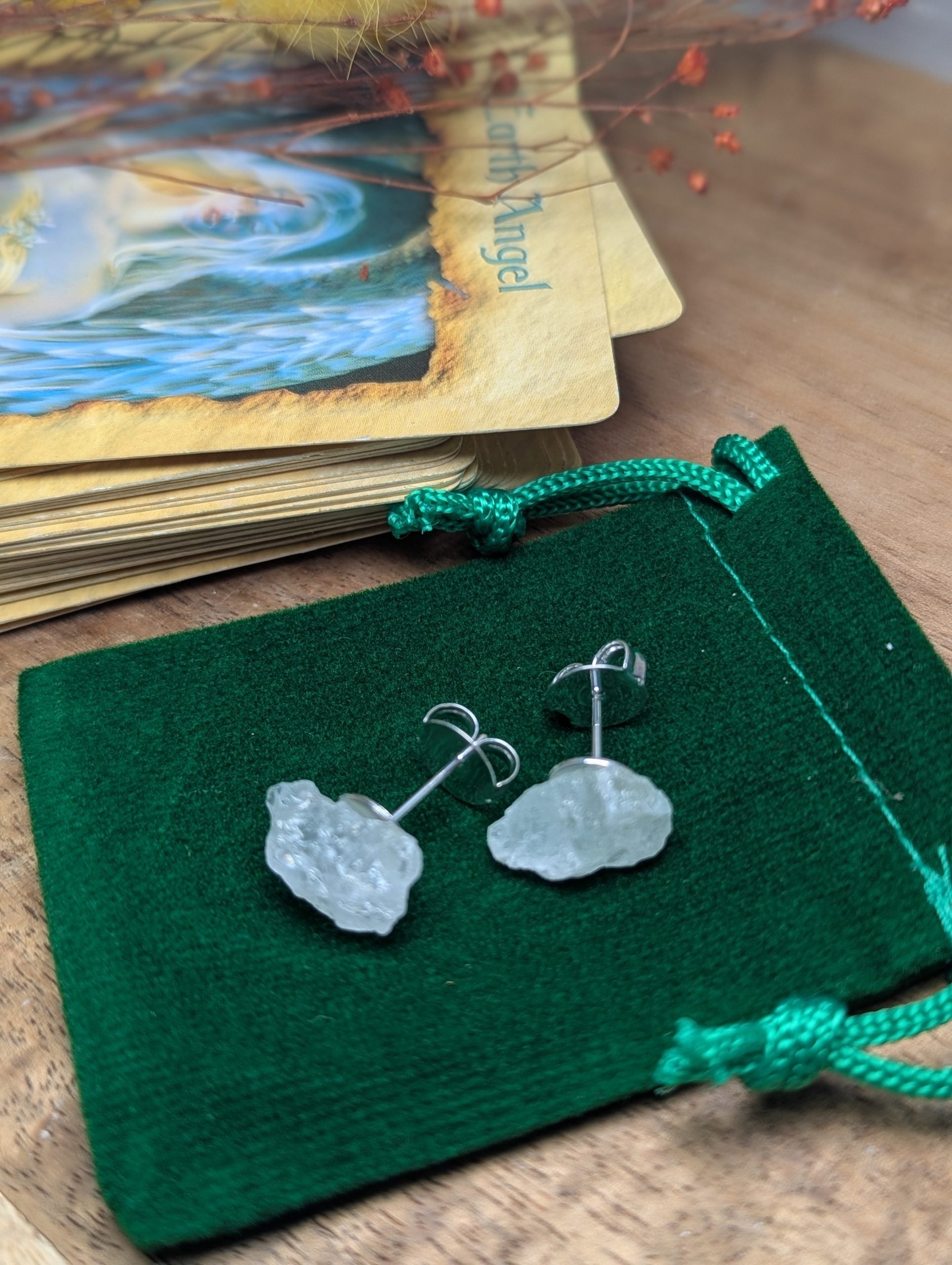 Aquamarine stud earrings image 0