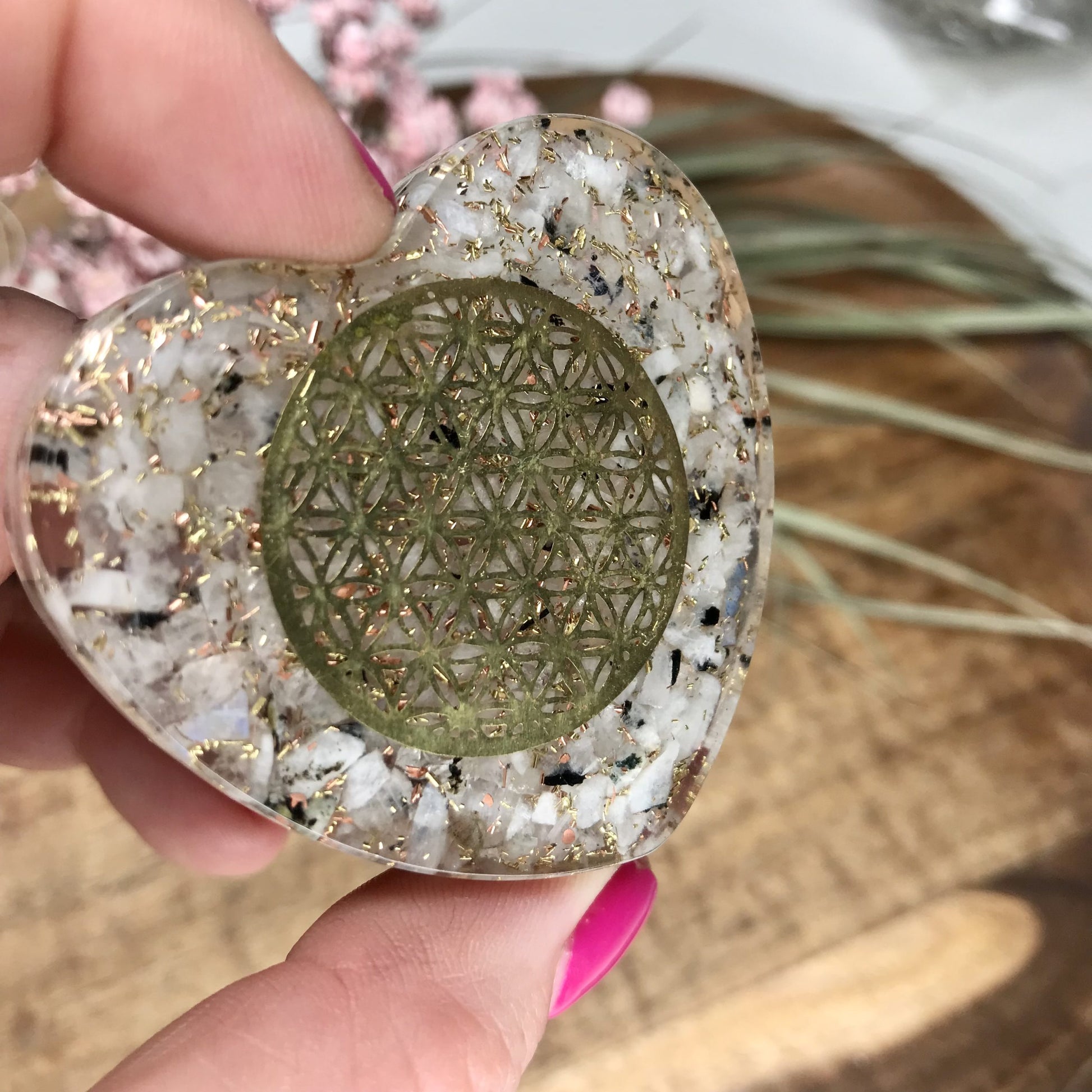 Orgonite Heart-Moonstone 5cm image 2