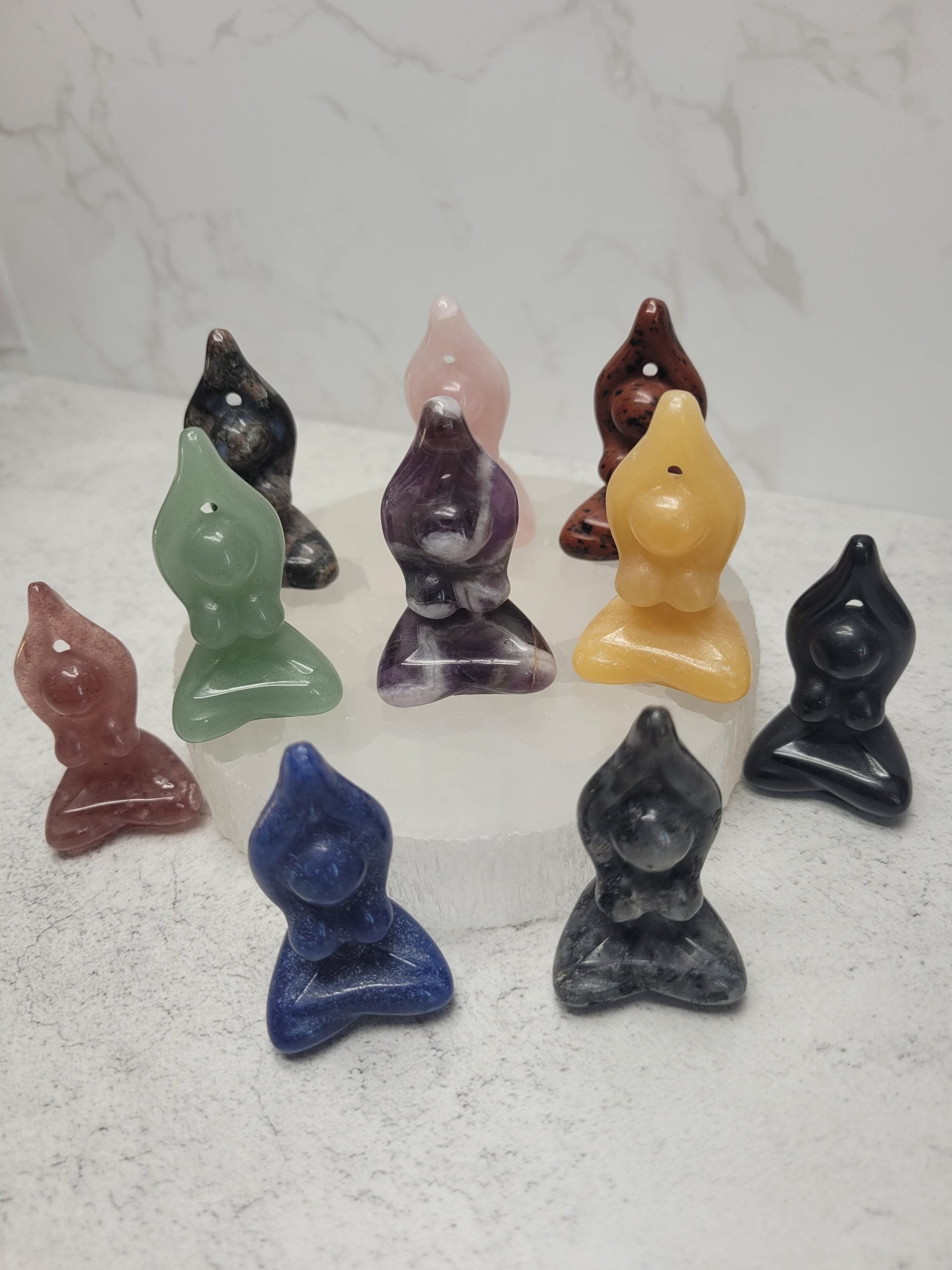 Goddess carving 5cm image 0