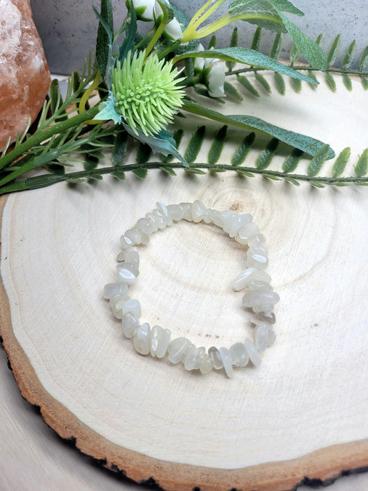 Moonstone chip bracelet image 0
