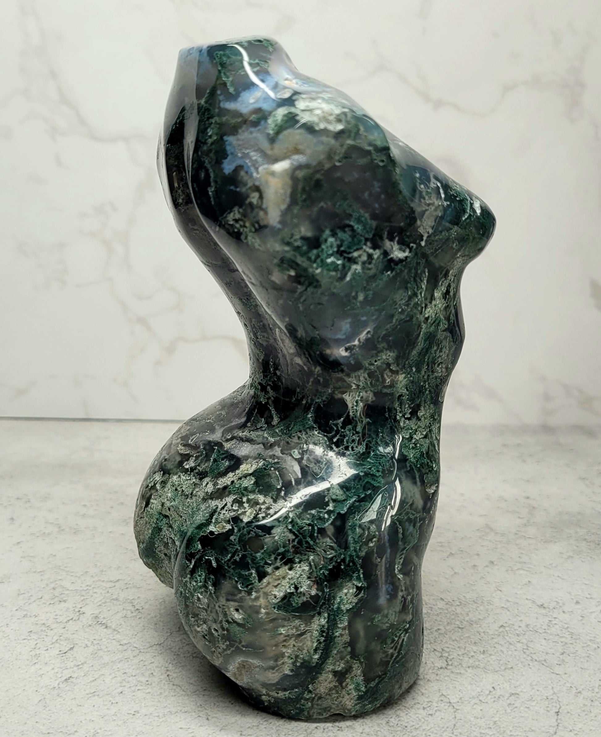Large Female Body - Green Moss Agate 14cm, 930g image 3