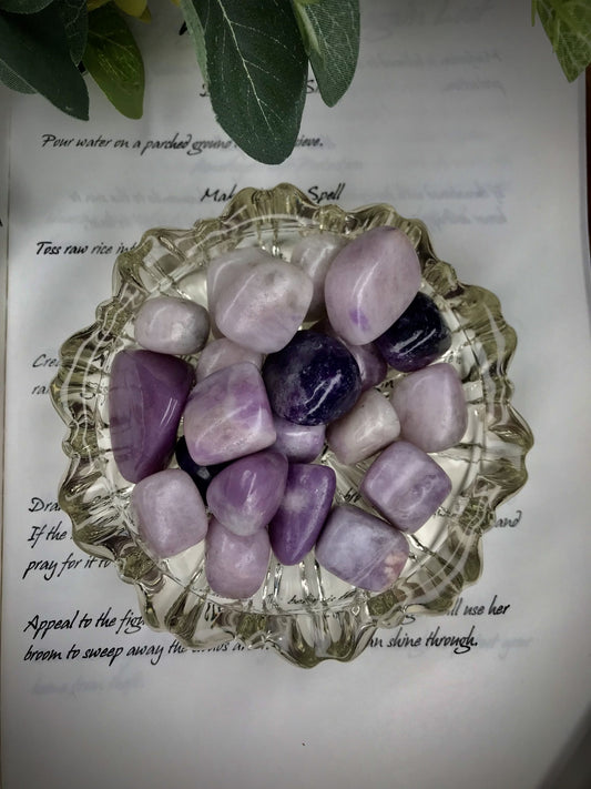 Lepidolite tumble stone image 0