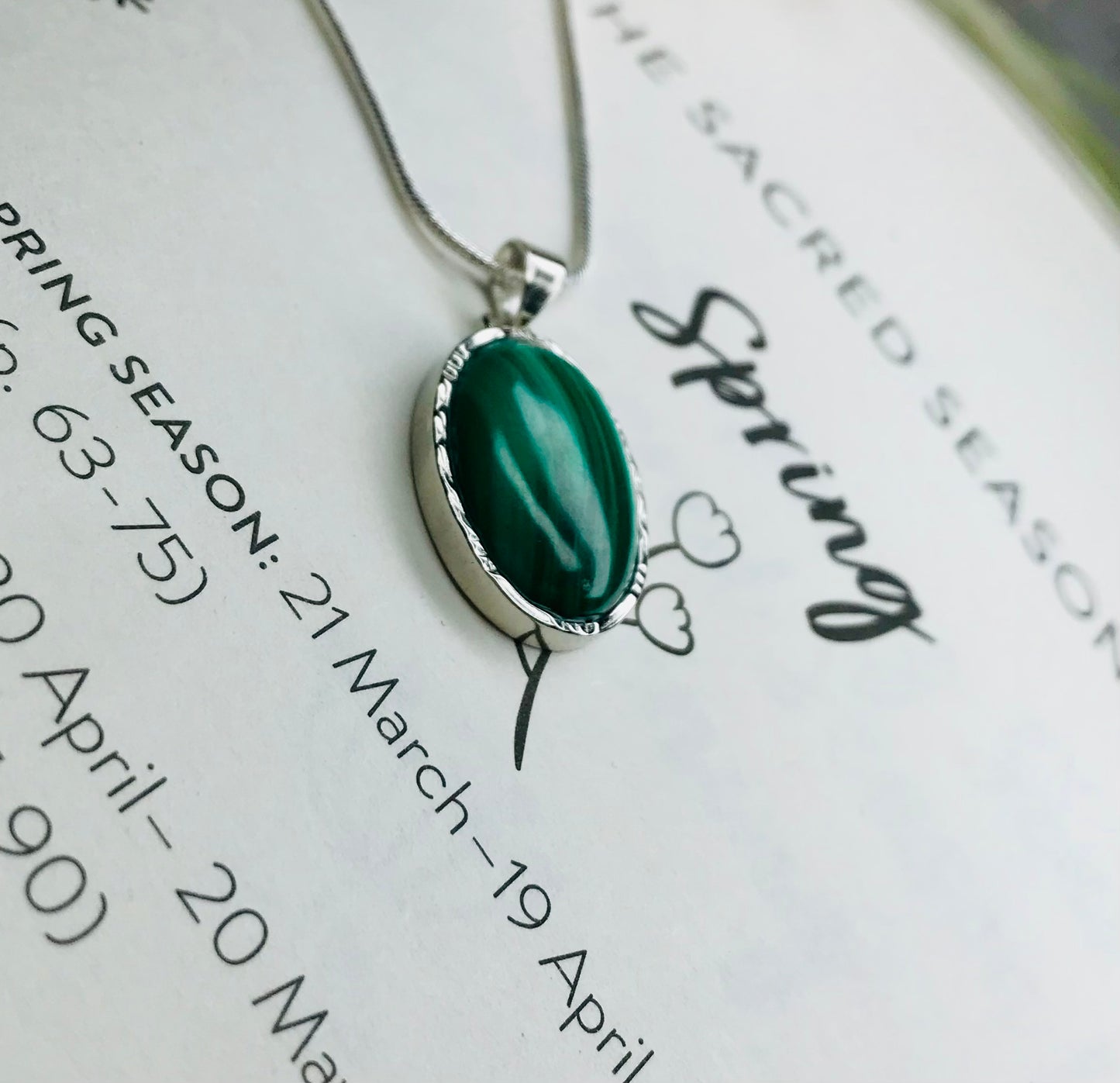 Malachite oval pendant Copy image 2