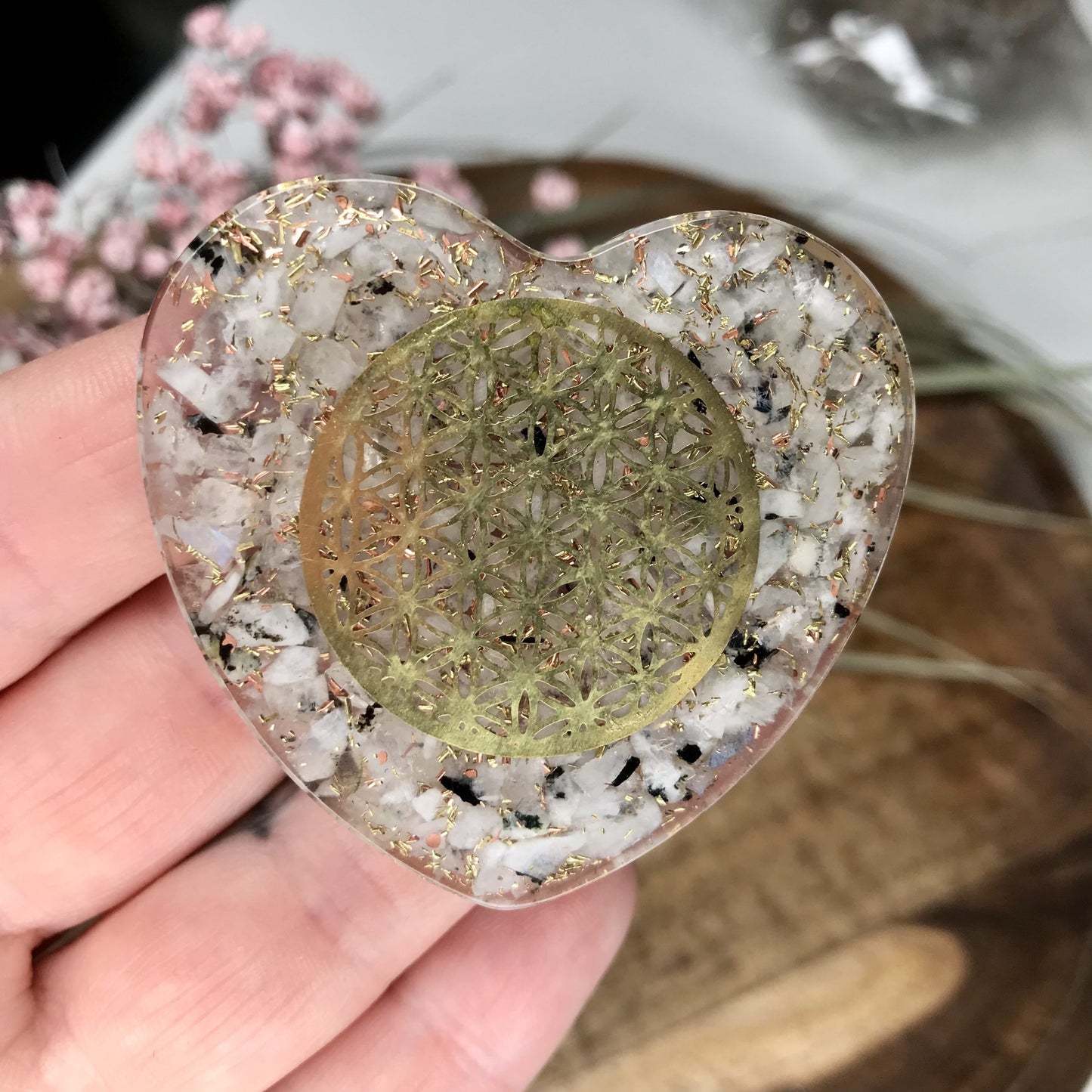 Orgonite Heart-Moonstone 5cm image 4