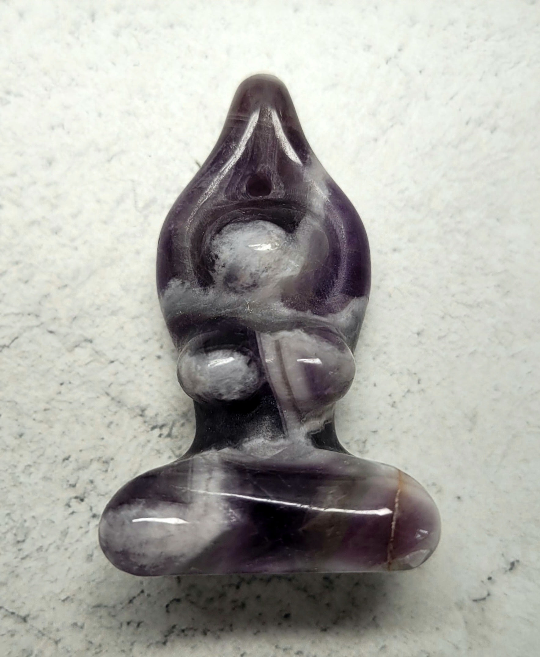 Goddess carving 5cm - Amethyst image