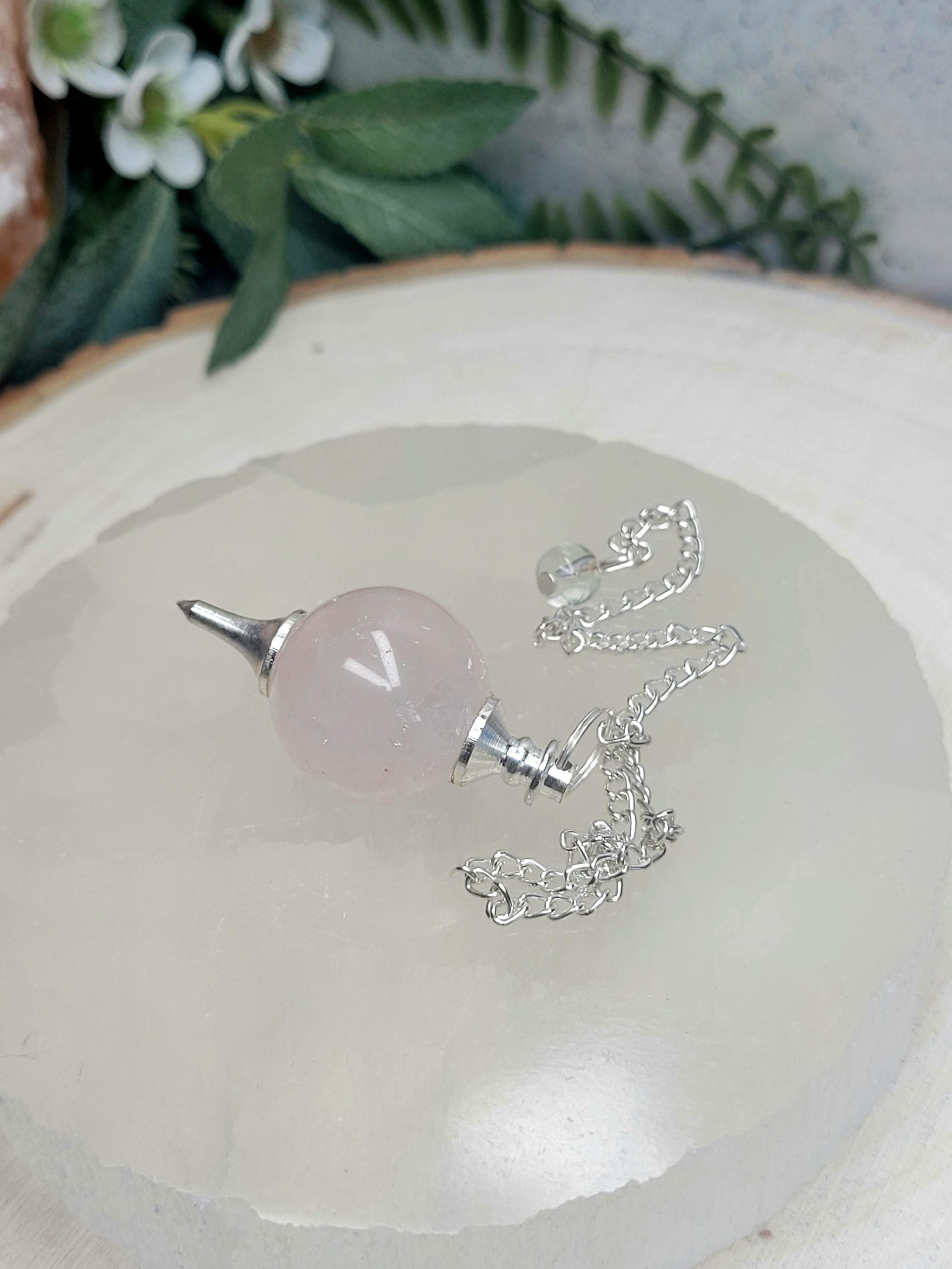 Rose quartz pendulum image 0
